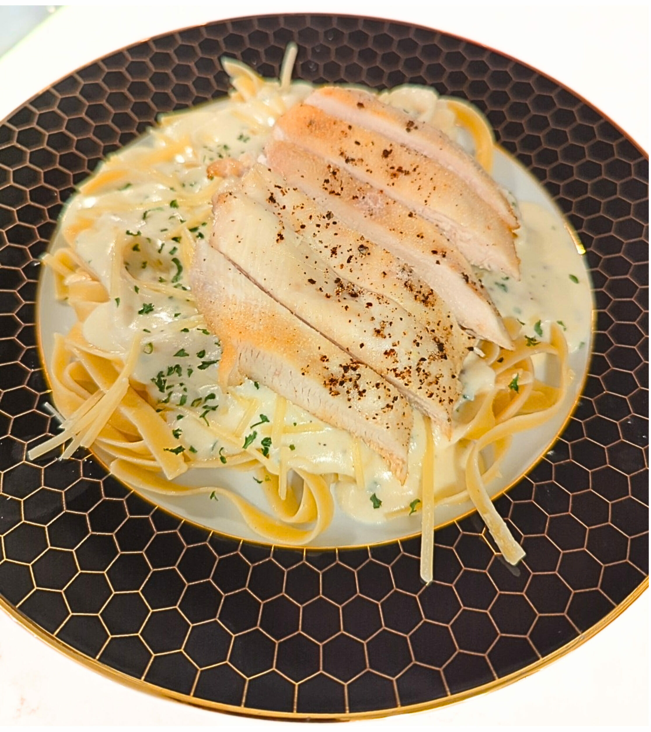 Copycat Olive Garden Chicken Alfredo